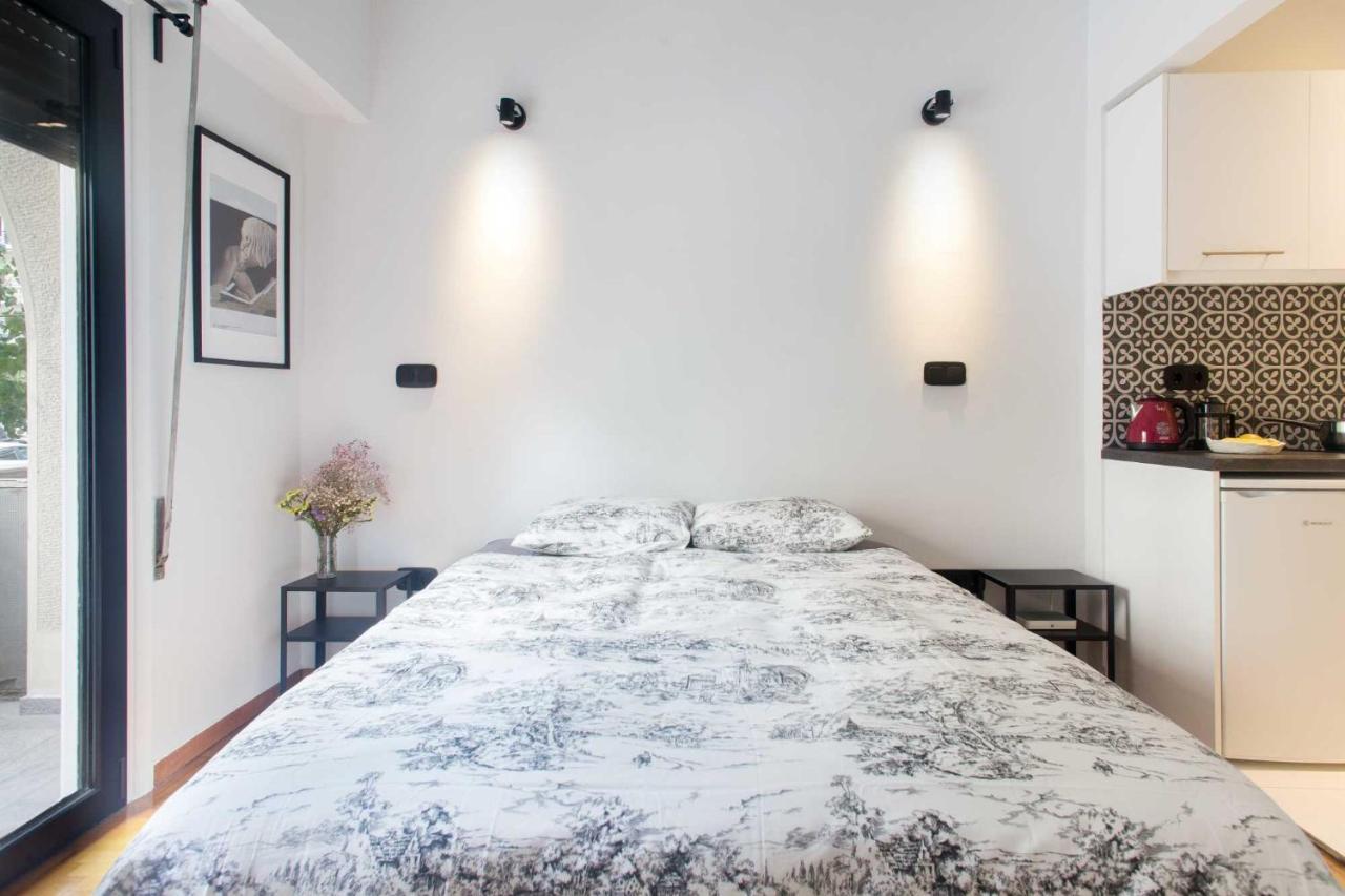 Newly Renovated Studio Downtown Athens! Экстерьер фото